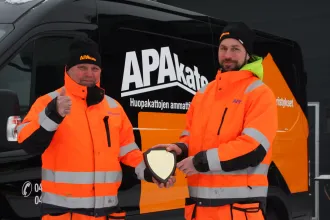 Apakate-vuoden-bitumikattourakoitsija