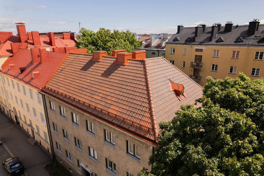 kohteen katto kuvattu ylhäältä oikeasta kulmasta